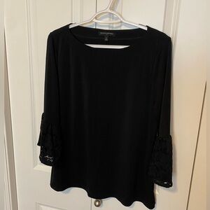 Banana republic black bell-sleeve blouse lace cuffs